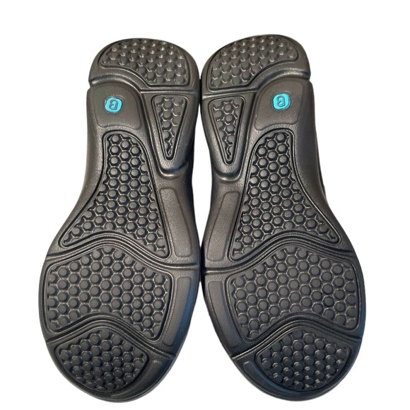 Bzees Womens Size 6 Jitterbug Black Slip On Shoes - Picture 8 of 9